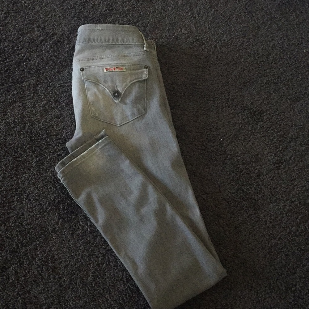 Inseam 29”, 14” laid flat across, 7”rise